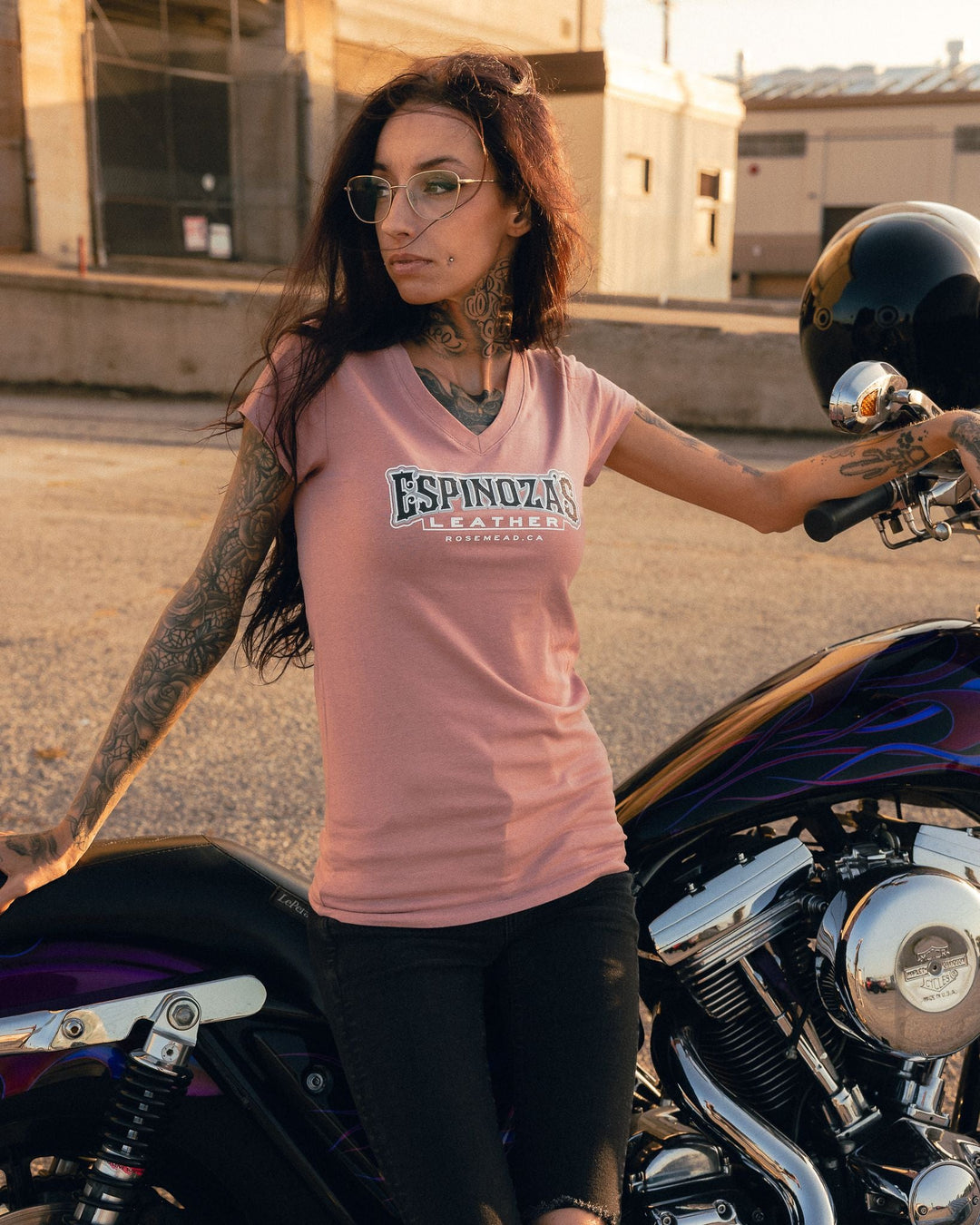 Classic Logo Womens V - Neck Light Pink - Espinoza's Leather