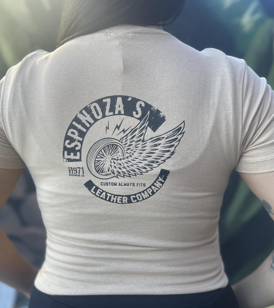 Ladies Cropped Khaki Wing Wheel Tee - Espinoza's Leather